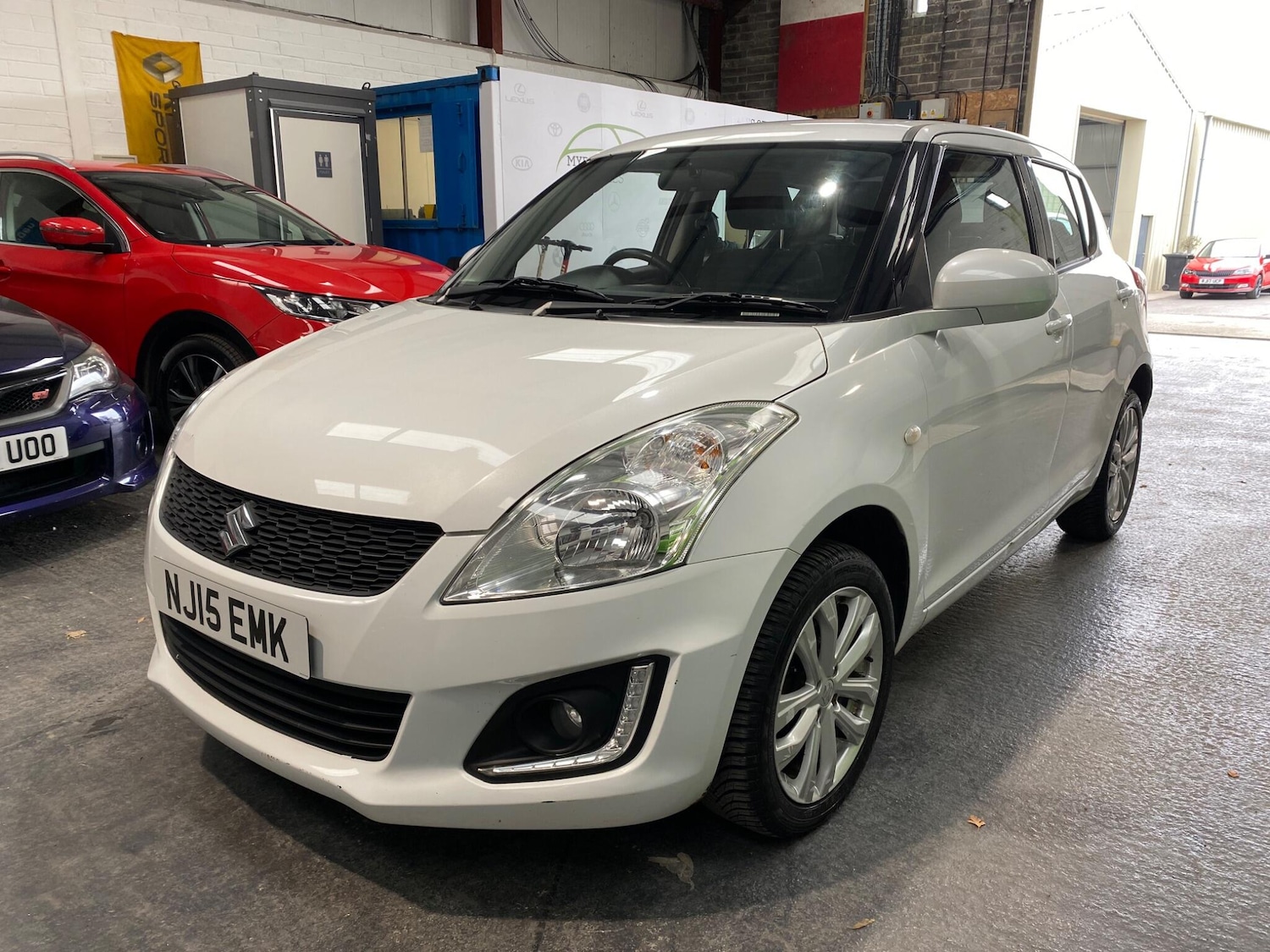 Used Suzuki Swift 2015 for sale - 77737186: Photo 4