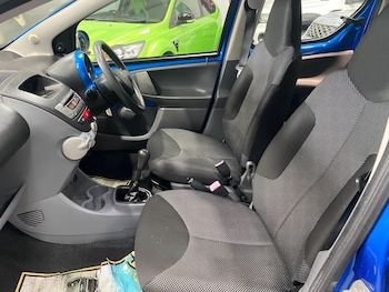 Used Toyota AYGO 2009 for sale - 77684166: Photo