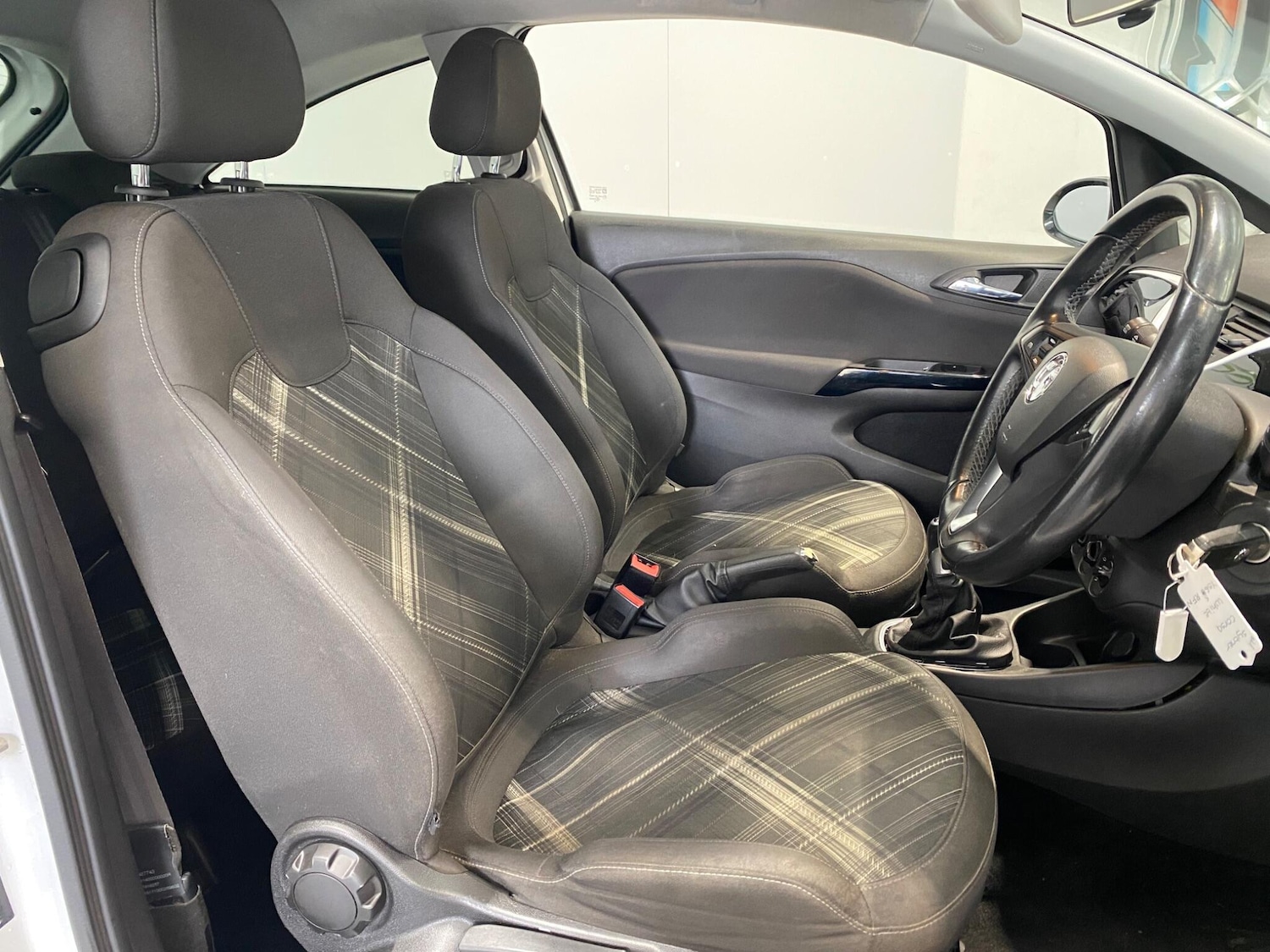 Used Vauxhall Corsa 2015 for sale - 76781326: Photo 8