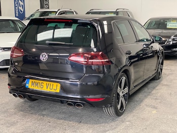 Used Volkswagen Golf 2016 for sale - 79465000: Photo