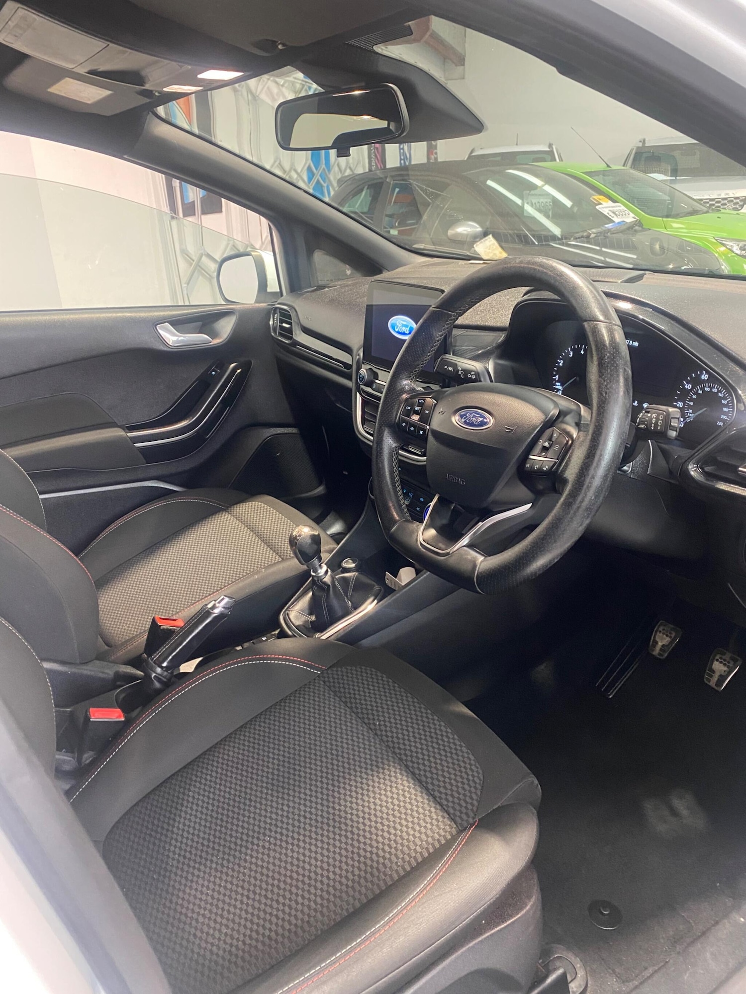 Used Ford Fiesta for sale - 77696832: Photo 2