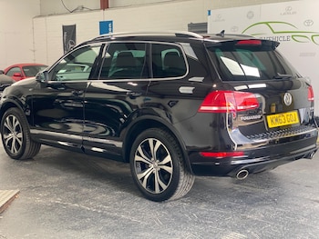Used Volkswagen Touareg 2014 for sale - 79564873: Photo
