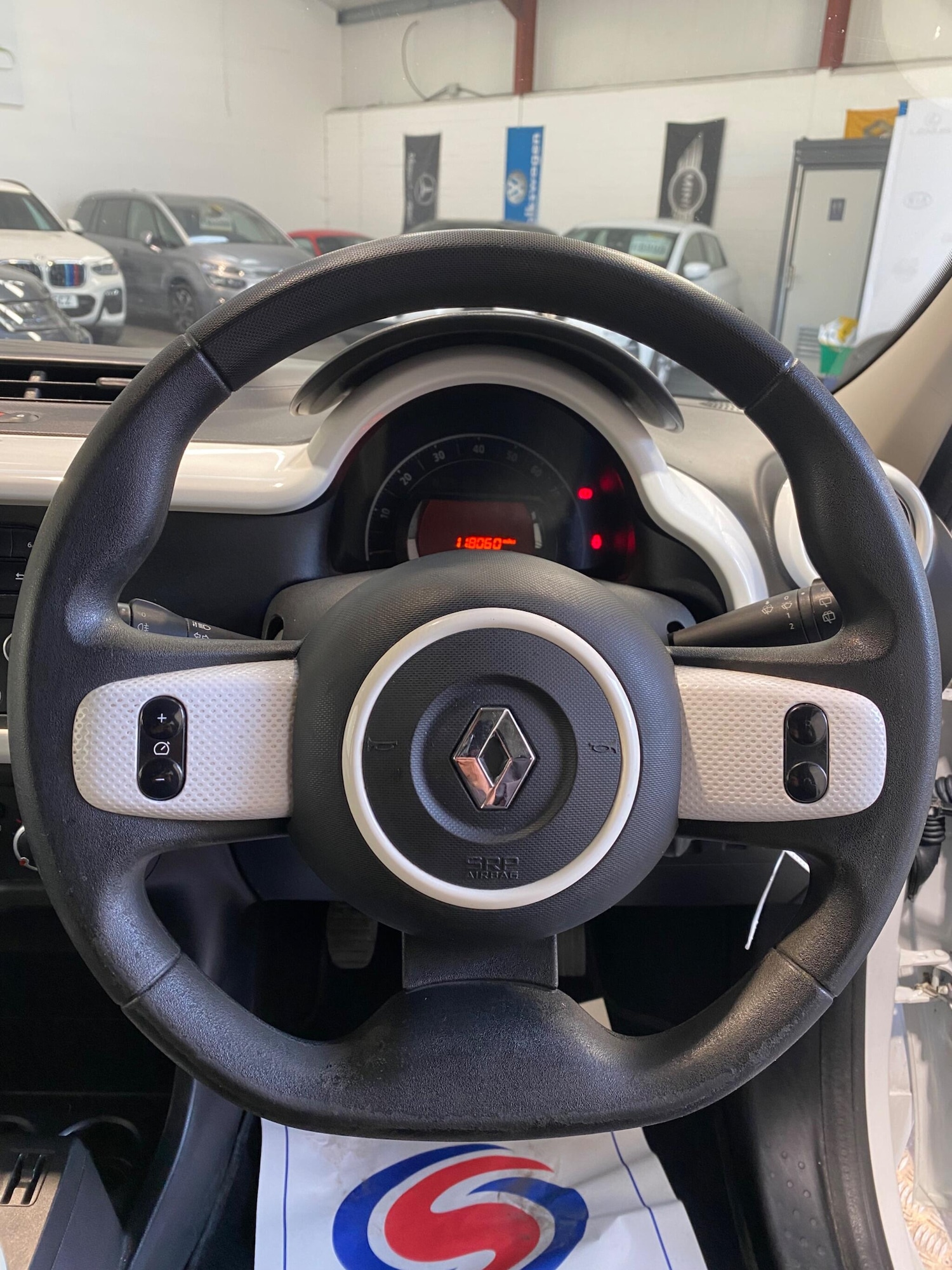 Used Renault Twingo 2016 for sale - 76425798: Photo 17