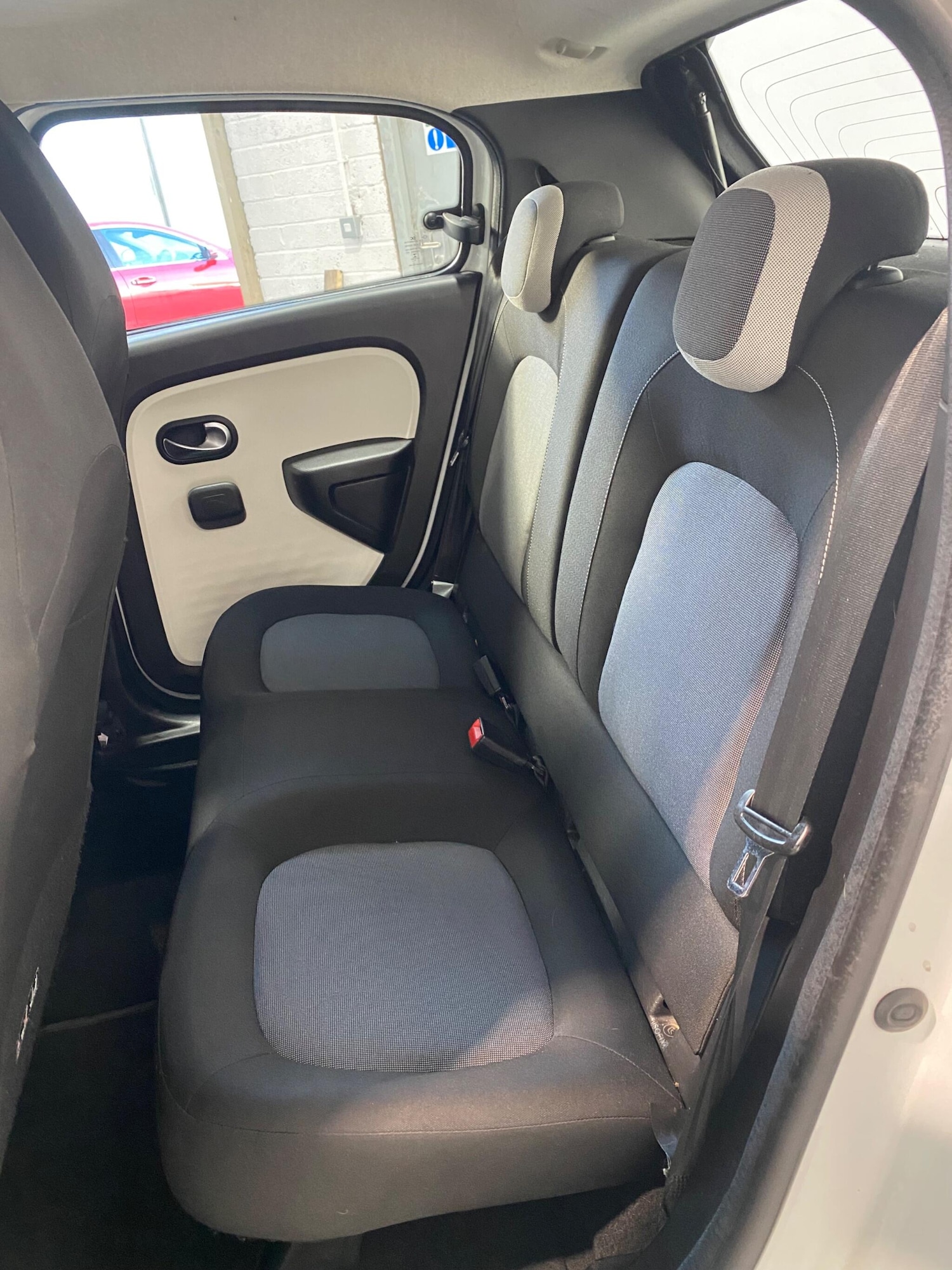 Used Renault Twingo 2016 for sale - 76425798: Photo 6