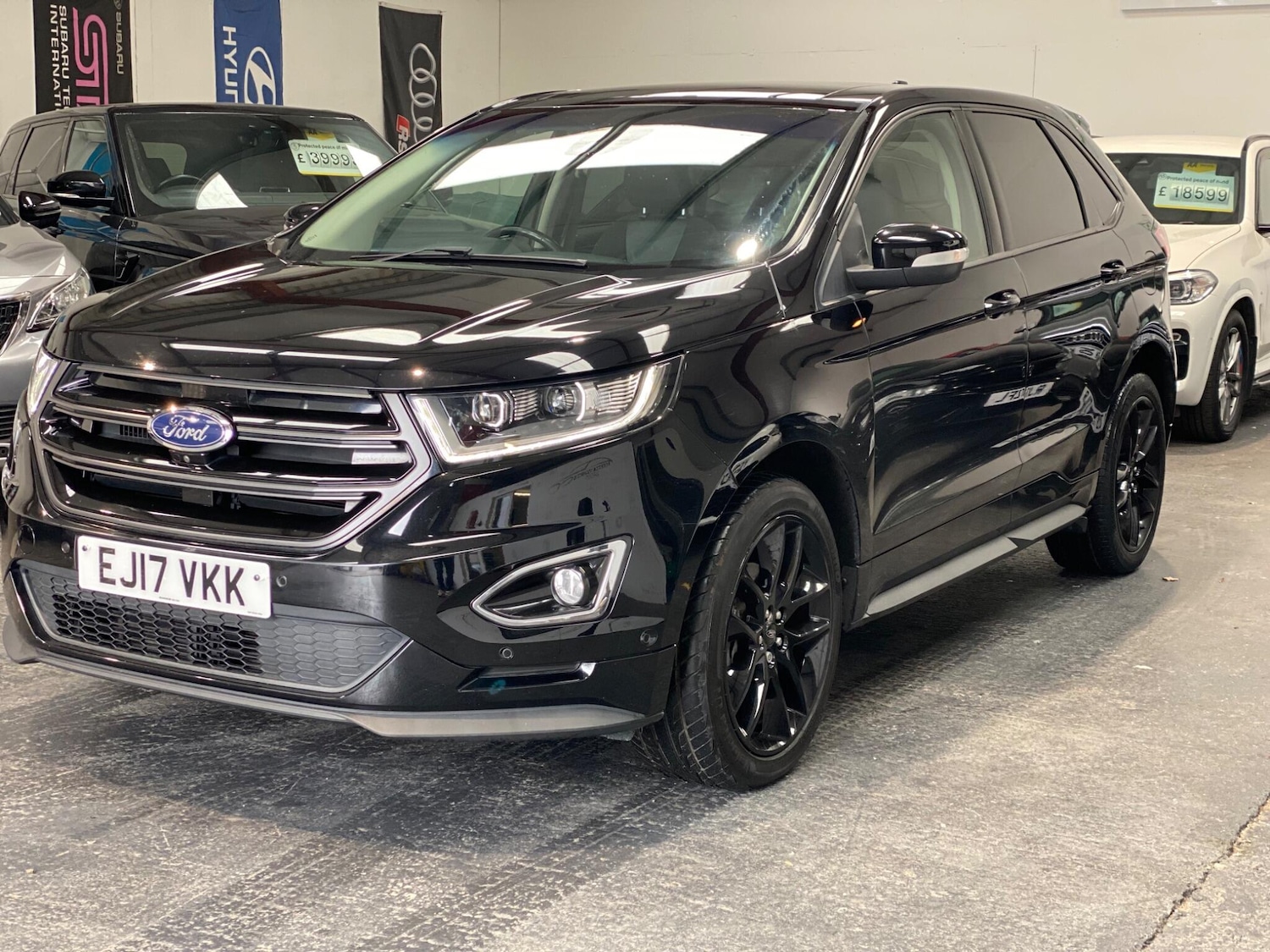 Used Ford Edge 2017 for sale - 76189240: Photo 2