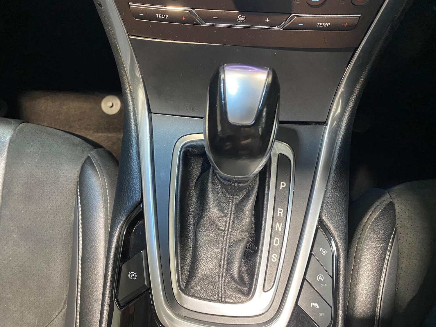 Used Ford Edge 2017 for sale - 76189240: Photo 23