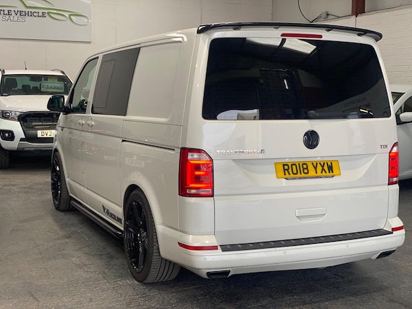 Used Volkswagen Transporter 2018 for sale - 76189228: Photo 14