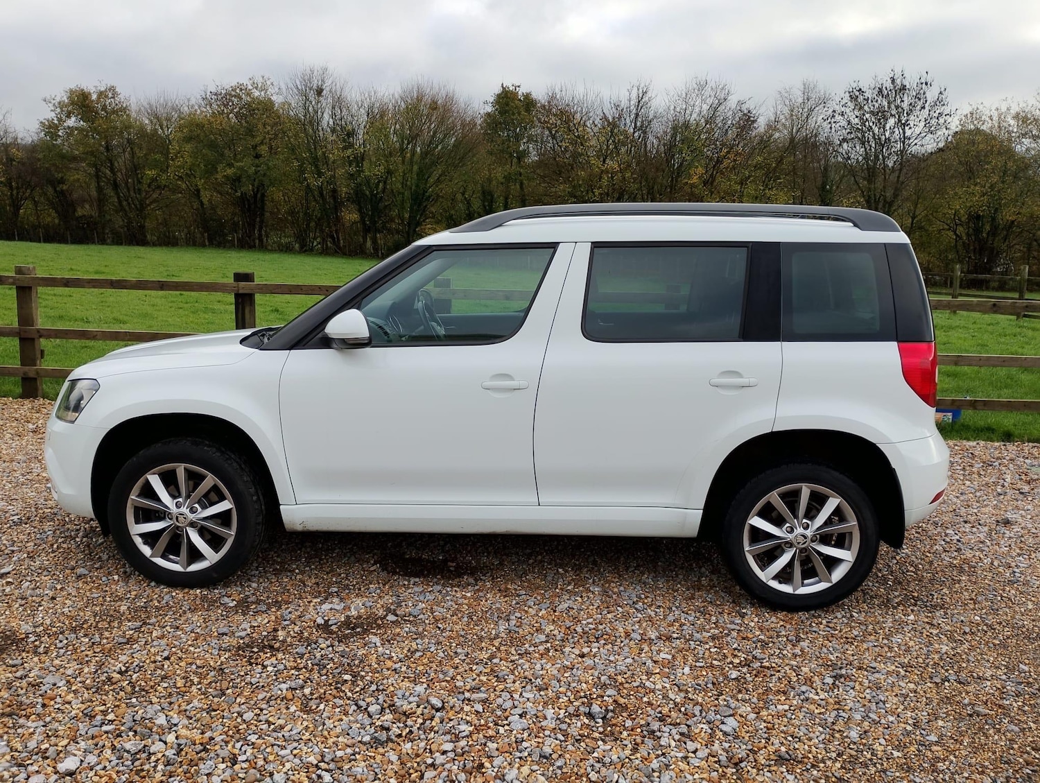 Used Skoda Yeti 2014 for sale - 76666951: Photo 9