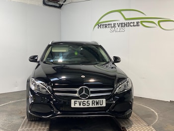 Used Mercedes-Benz C Class 2016 for sale - 76728576: Photo