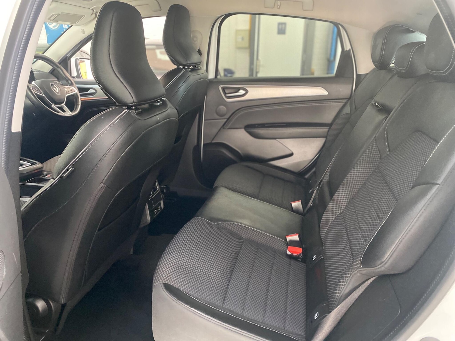 Used Renault Arkana 2022 for sale - 76918539: Photo 6