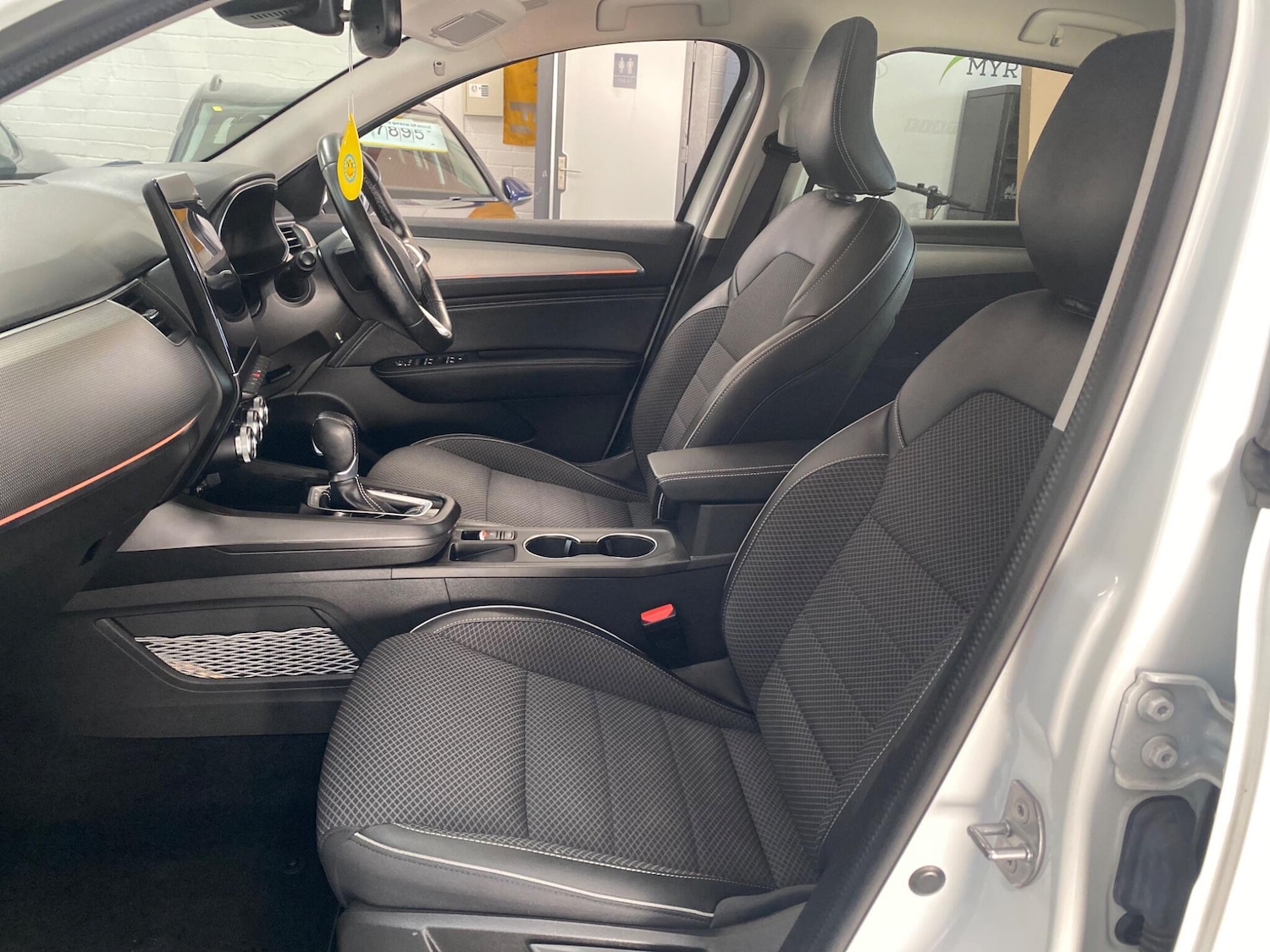 Used Renault Arkana 2022 for sale - 76918539: Photo 8