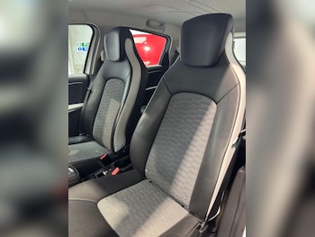 Used Renault Zoe 2021 for sale - 76188757: Photo 2