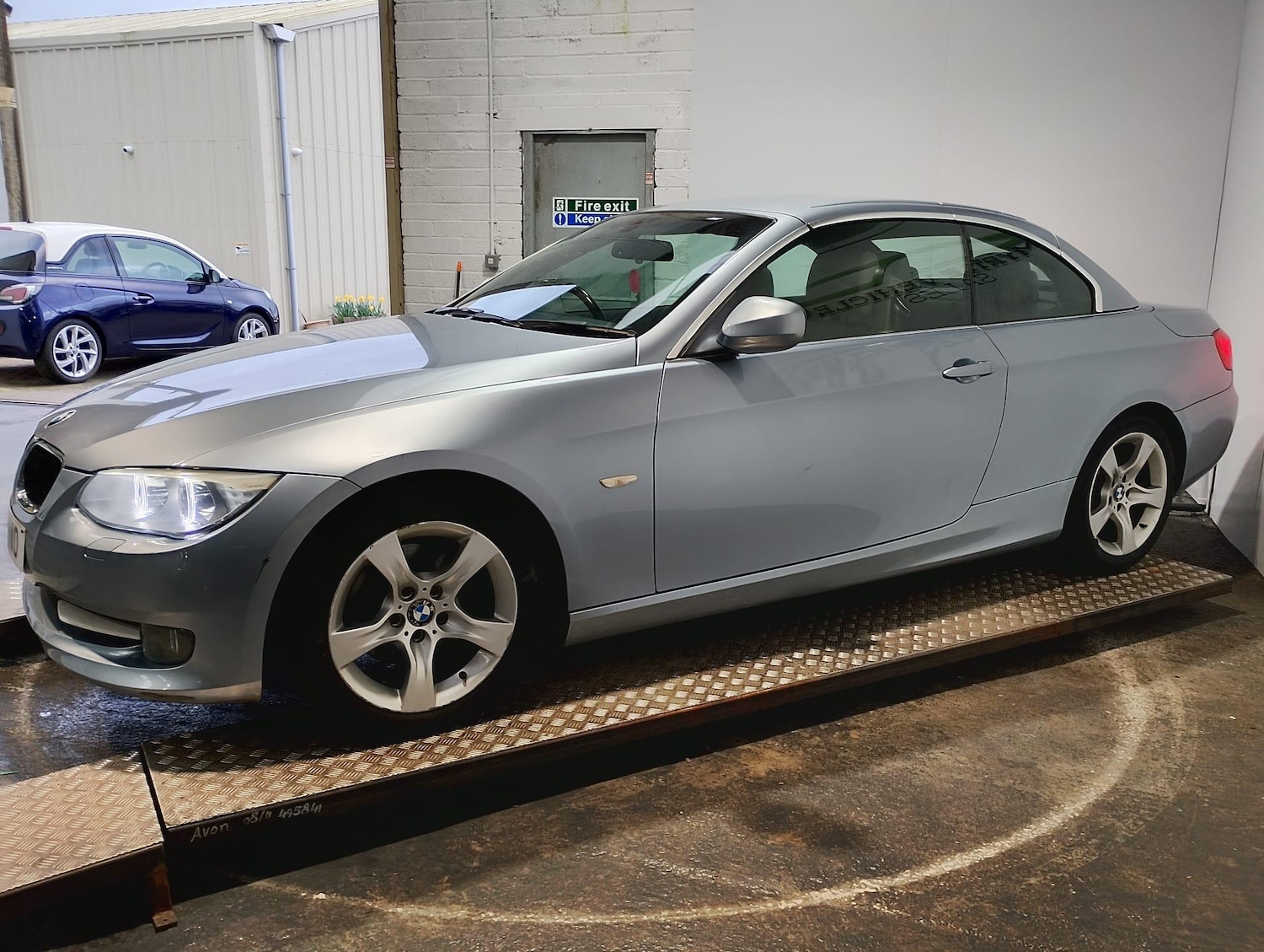 Used BMW 3 Series 2011 for sale - 77646633: Photo 5