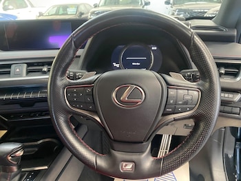 Used Lexus UX 2020 for sale - 78946408: Photo