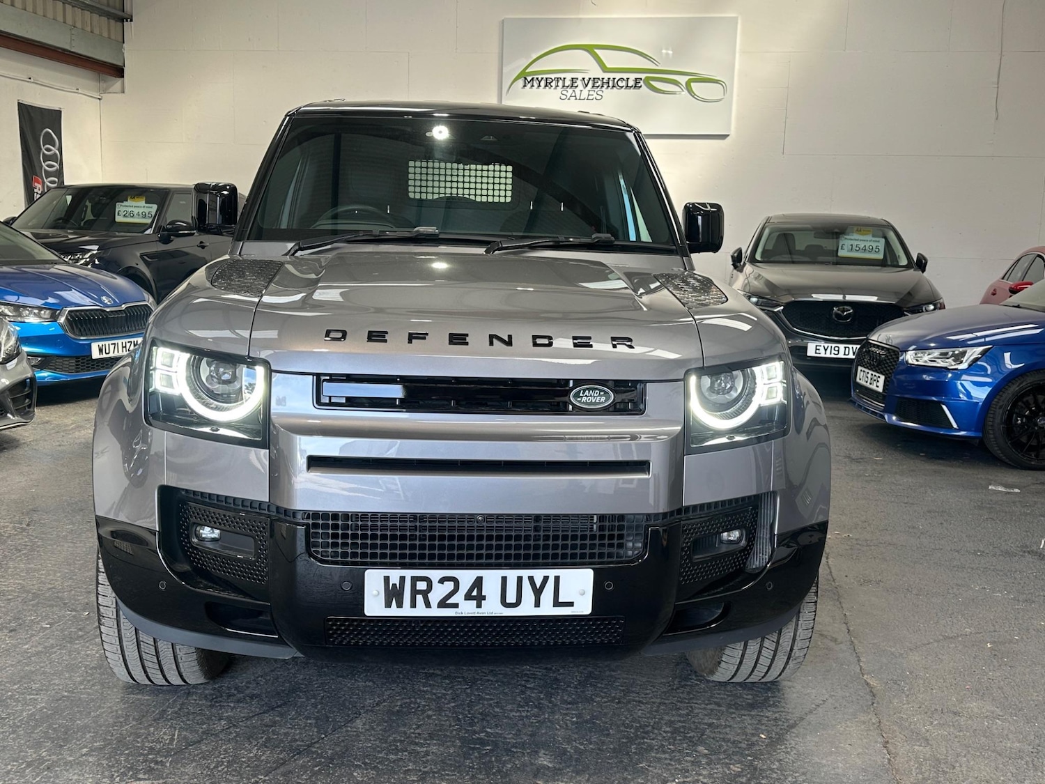 Used Land Rover Defender 110 for sale - 77386991: Photo 9