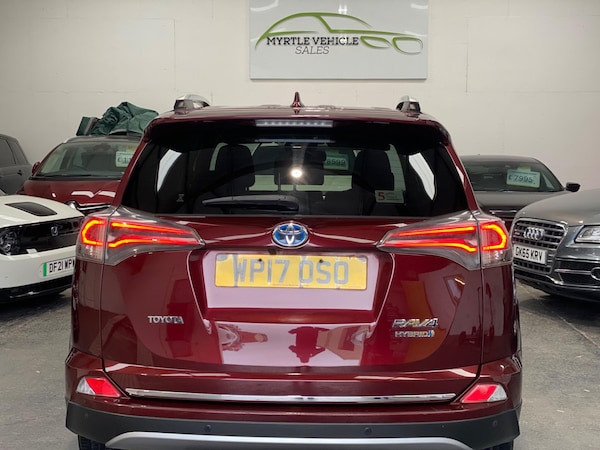 Used Toyota RAV4 2017 for sale - 76251430: Photo 12