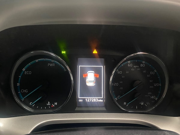 Used Toyota RAV4 2017 for sale - 76251430: Photo 16