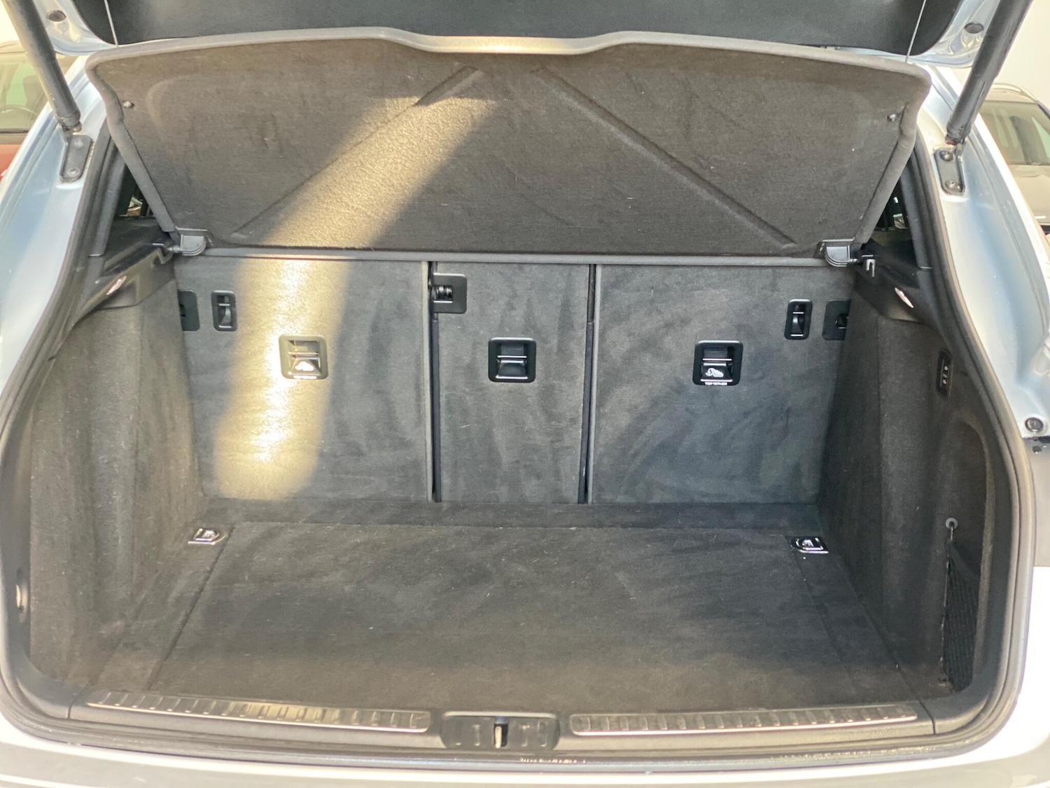 Used Porsche Macan 2017 for sale - 76659214: Photo 16