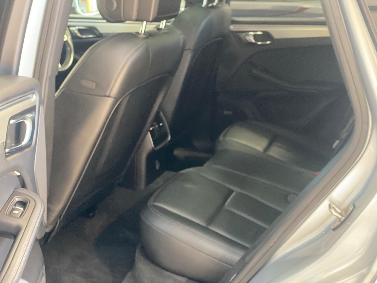 Used Porsche Macan 2017 for sale - 76659214: Photo 20