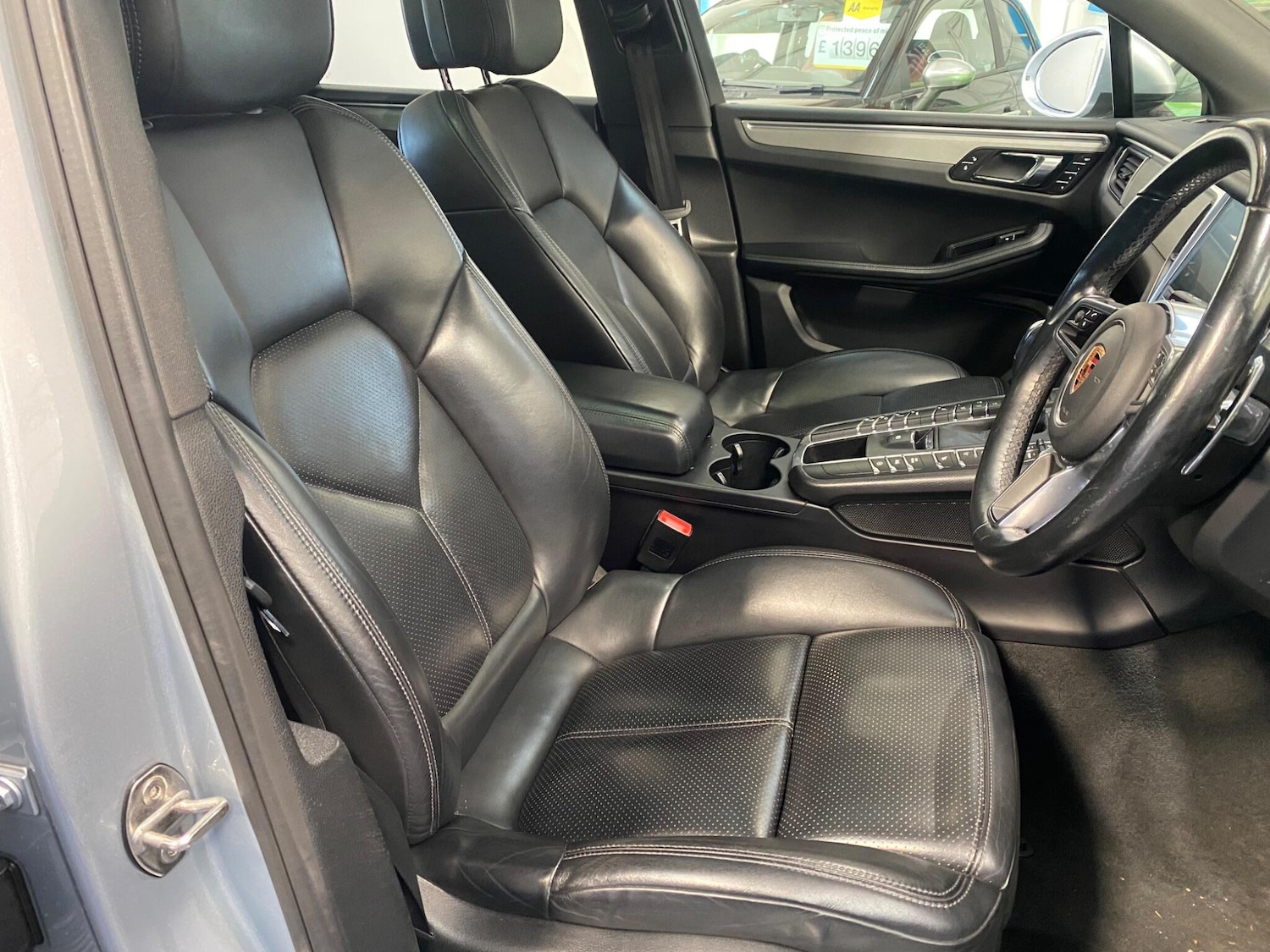 Used Porsche Macan 2017 for sale - 76659214: Photo 21