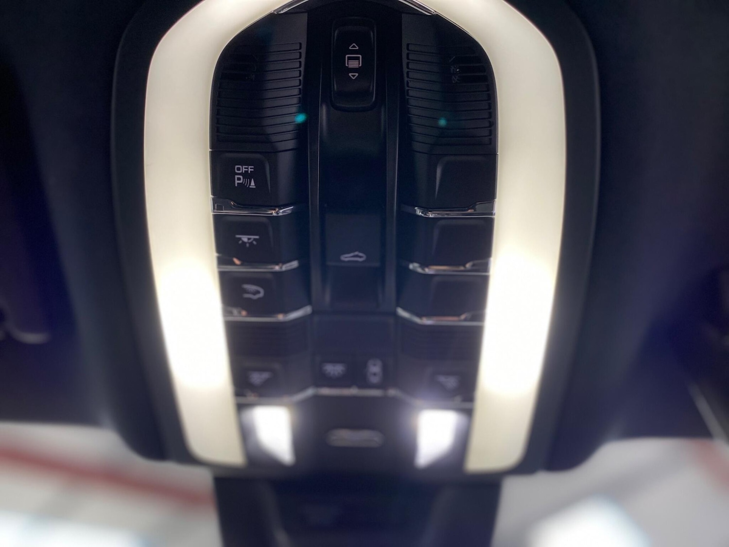 Used Porsche Macan 2017 for sale - 76659214: Photo 26