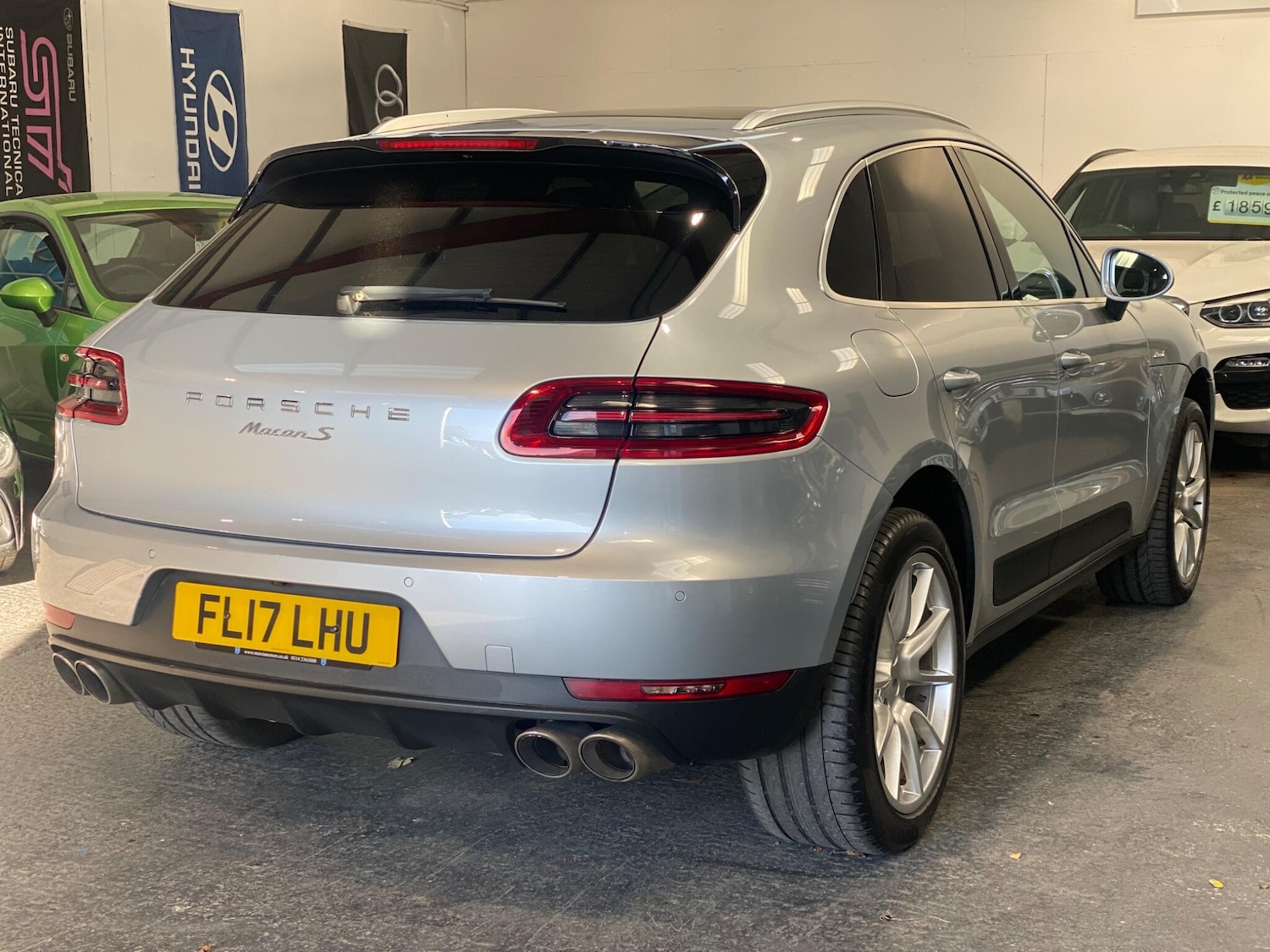 Used Porsche Macan 2017 for sale - 76659214: Photo 3