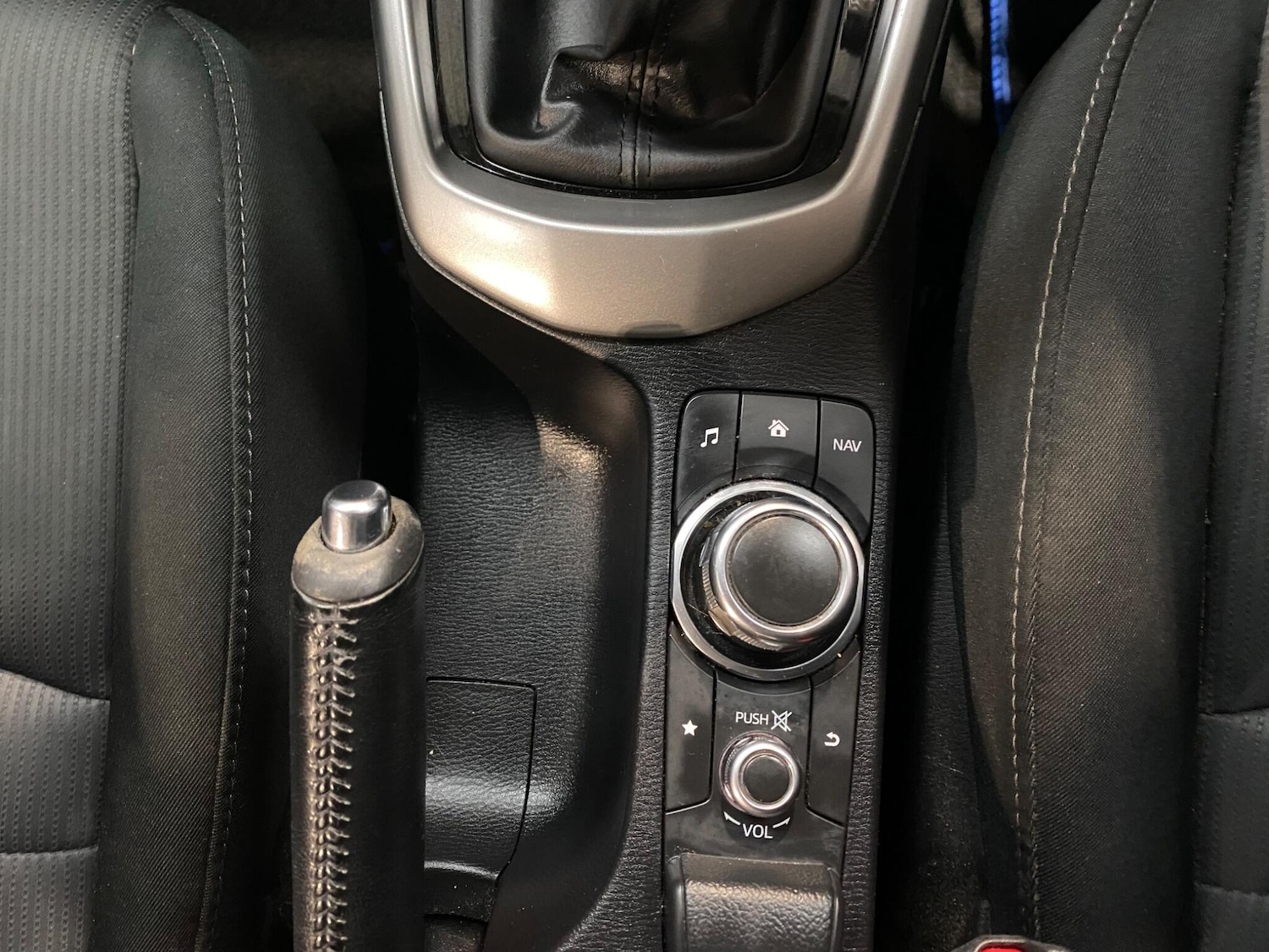 Used Mazda CX-3 2017 for sale - 76742411: Photo 15