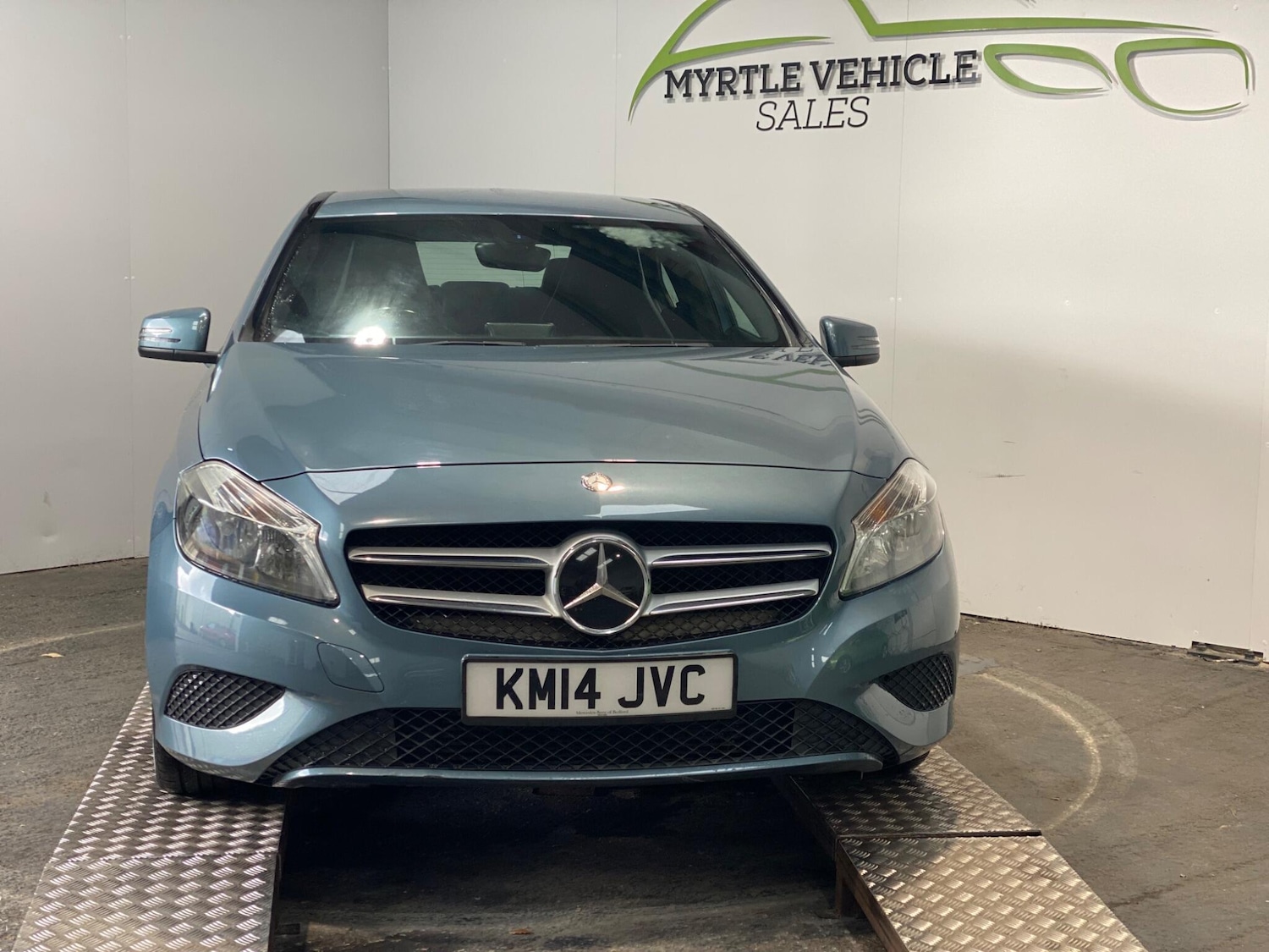 Used Mercedes-Benz A-Class 2014 for sale - 76371595: Photo 4