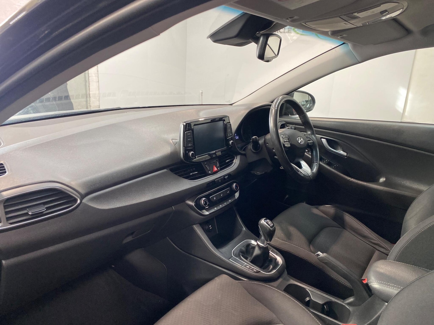 Used Hyundai i30 2017 for sale - 76433040: Photo 4