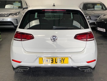 Used Volkswagen Golf 2019 for sale - 77738042: Photo