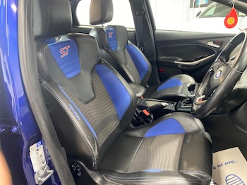 Used Ford Focus 2015 for sale - 79336884: Photo