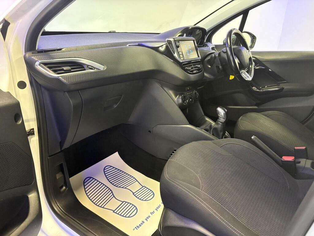 Used Peugeot 208 2017 for sale - 77025297: Photo 15