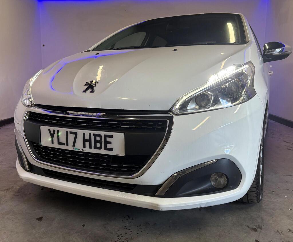 Used Peugeot 208 2017 for sale - 77025297: Photo 4