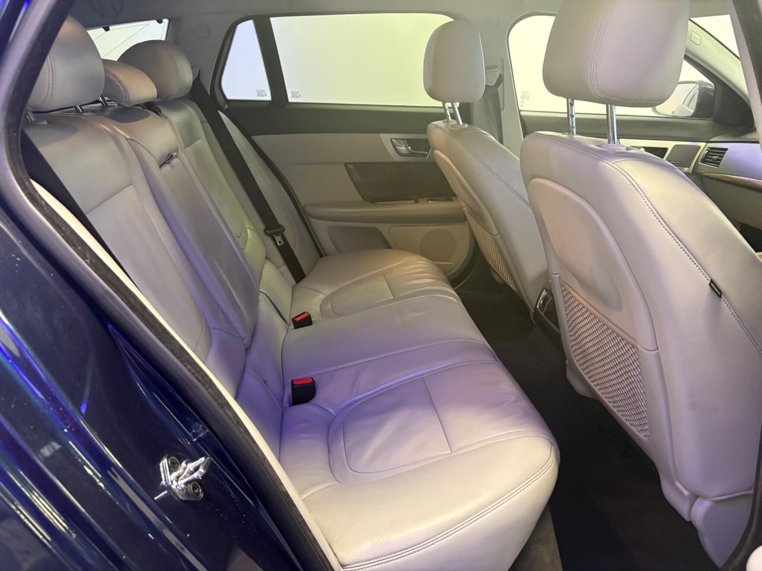 Used Jaguar XF 2013 for sale - 77025300: Photo 12