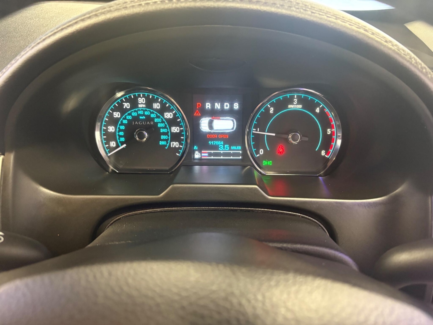 Used Jaguar XF 2013 for sale - 77025300: Photo 16