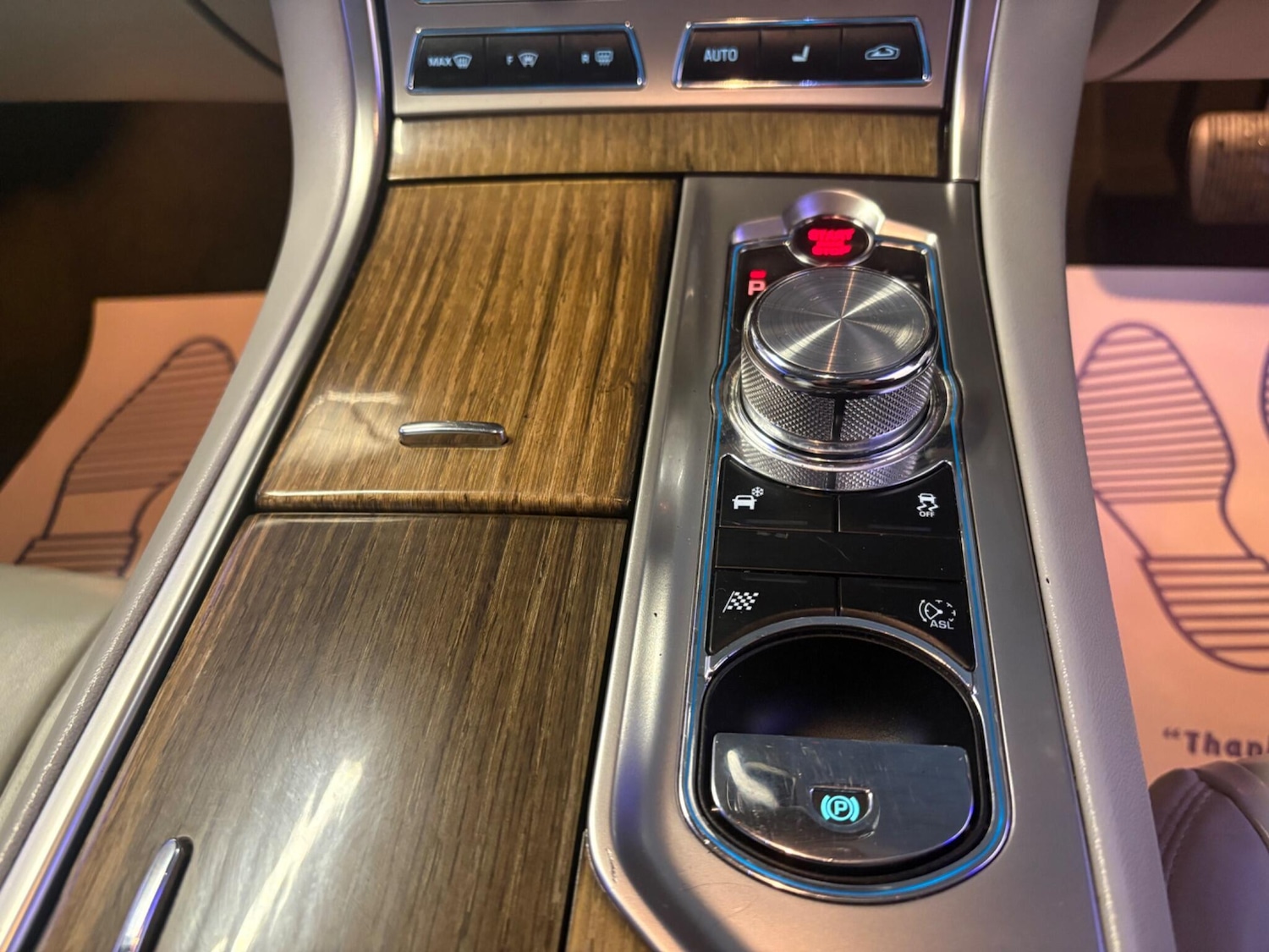 Used Jaguar XF 2013 for sale - 77025300: Photo 21