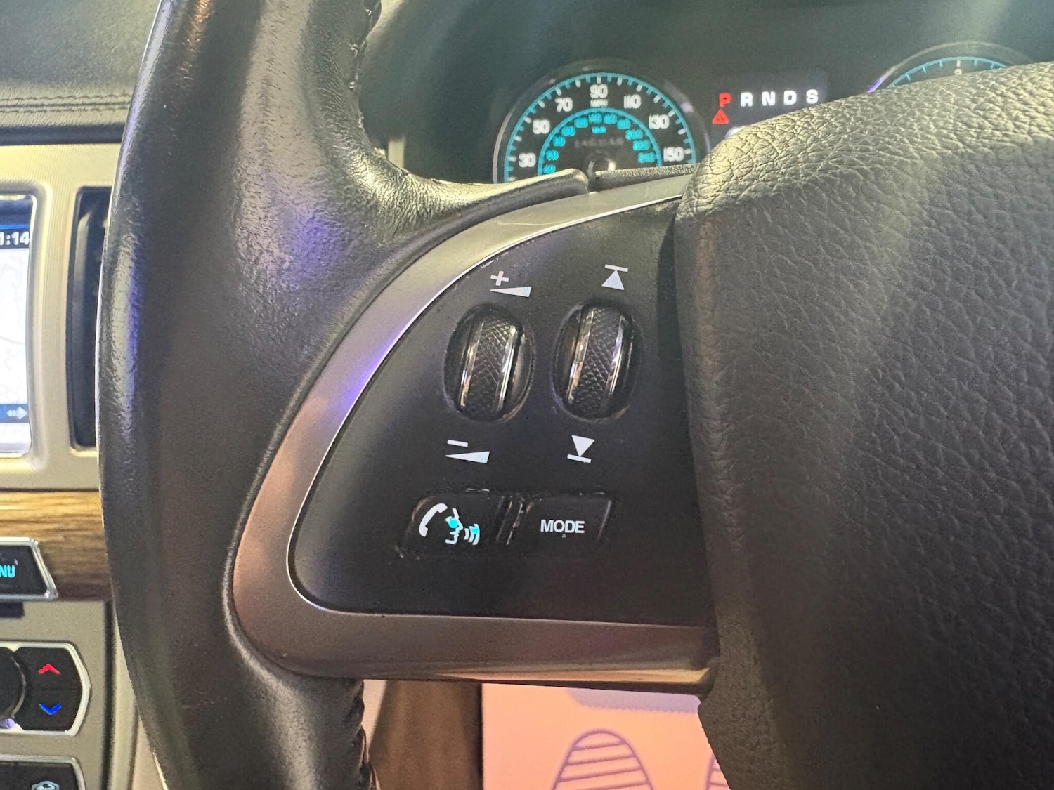 Used Jaguar XF 2013 for sale - 77025300: Photo 22