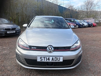Used Volkswagen Golf 2014 for sale - 78047412: Photo