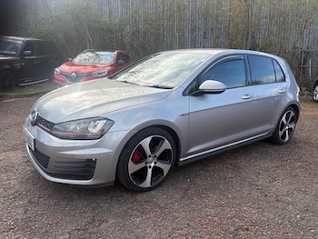 Used Volkswagen Golf 2014 for sale - 78047412: Photo