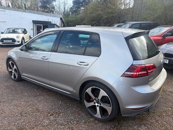 Used Volkswagen Golf 2014 for sale - 78047412: Photo