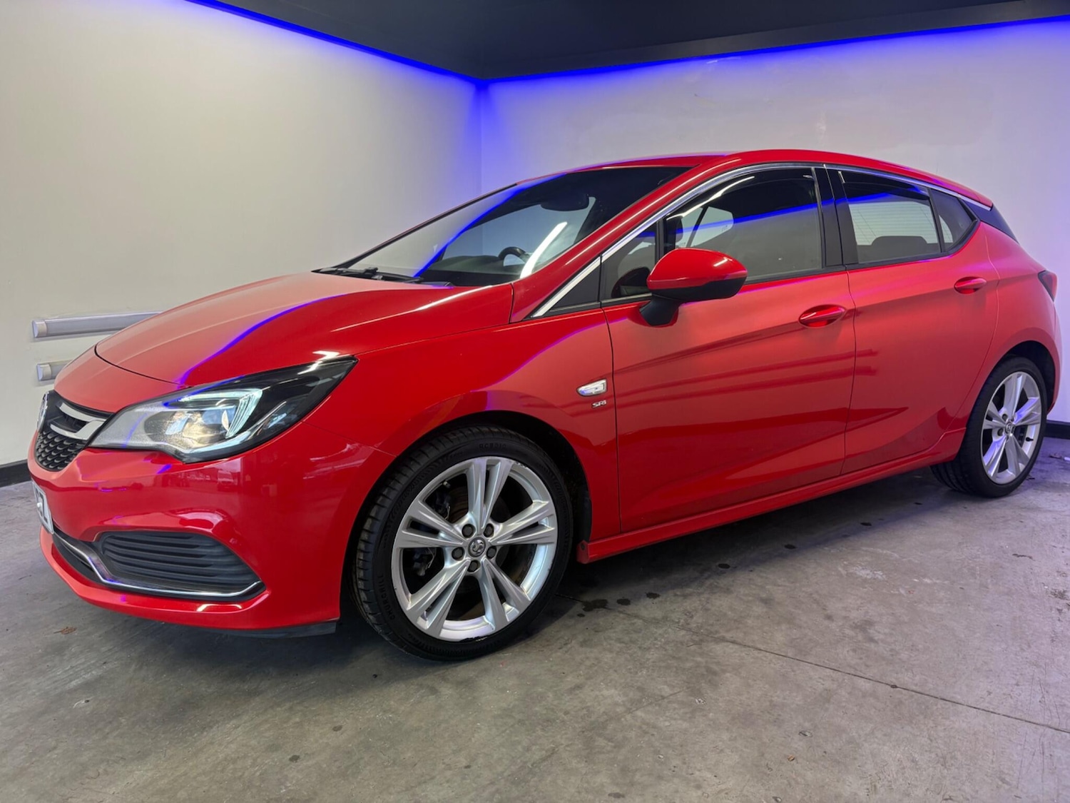 Used Vauxhall Astra 2018 for sale - 77411304: Photo 4