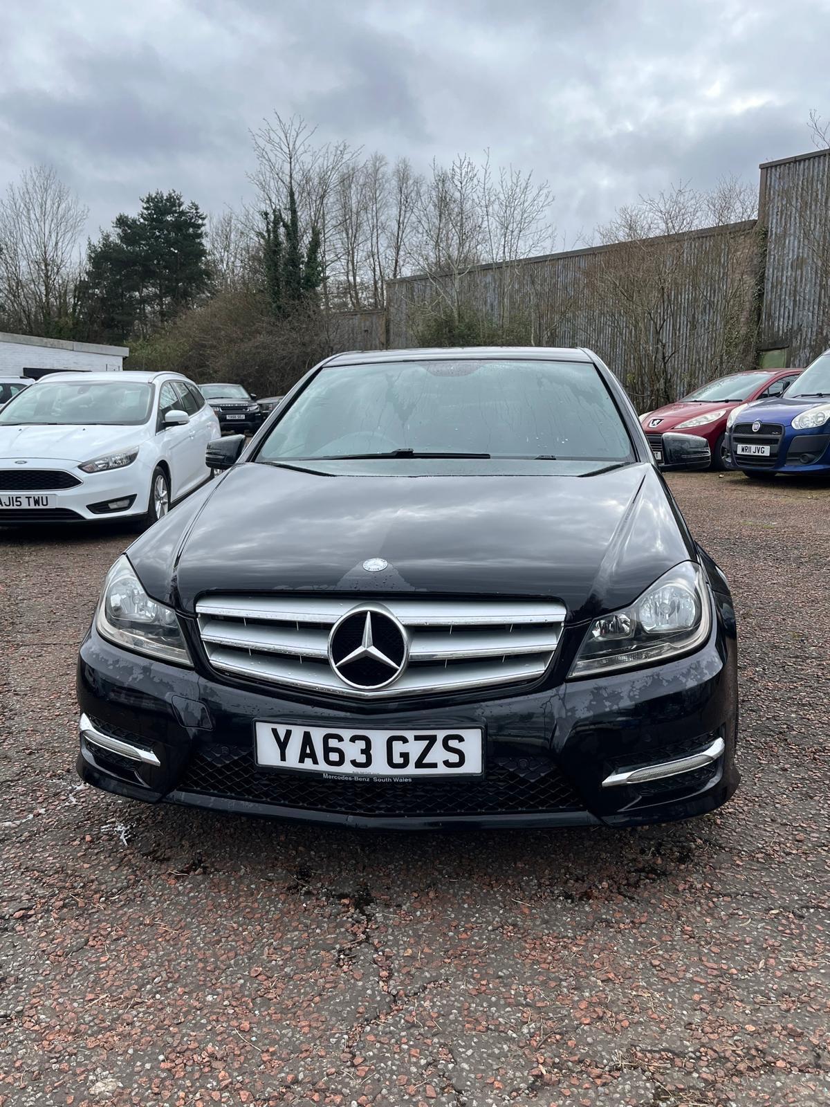 Used Mercedes-Benz C Class 2014 for sale - 77784278: Photo 2