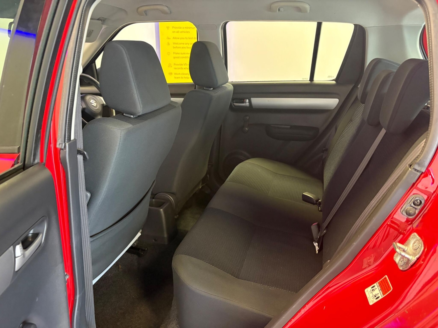 Used Suzuki Swift 2010 for sale - 77882958: Photo 14