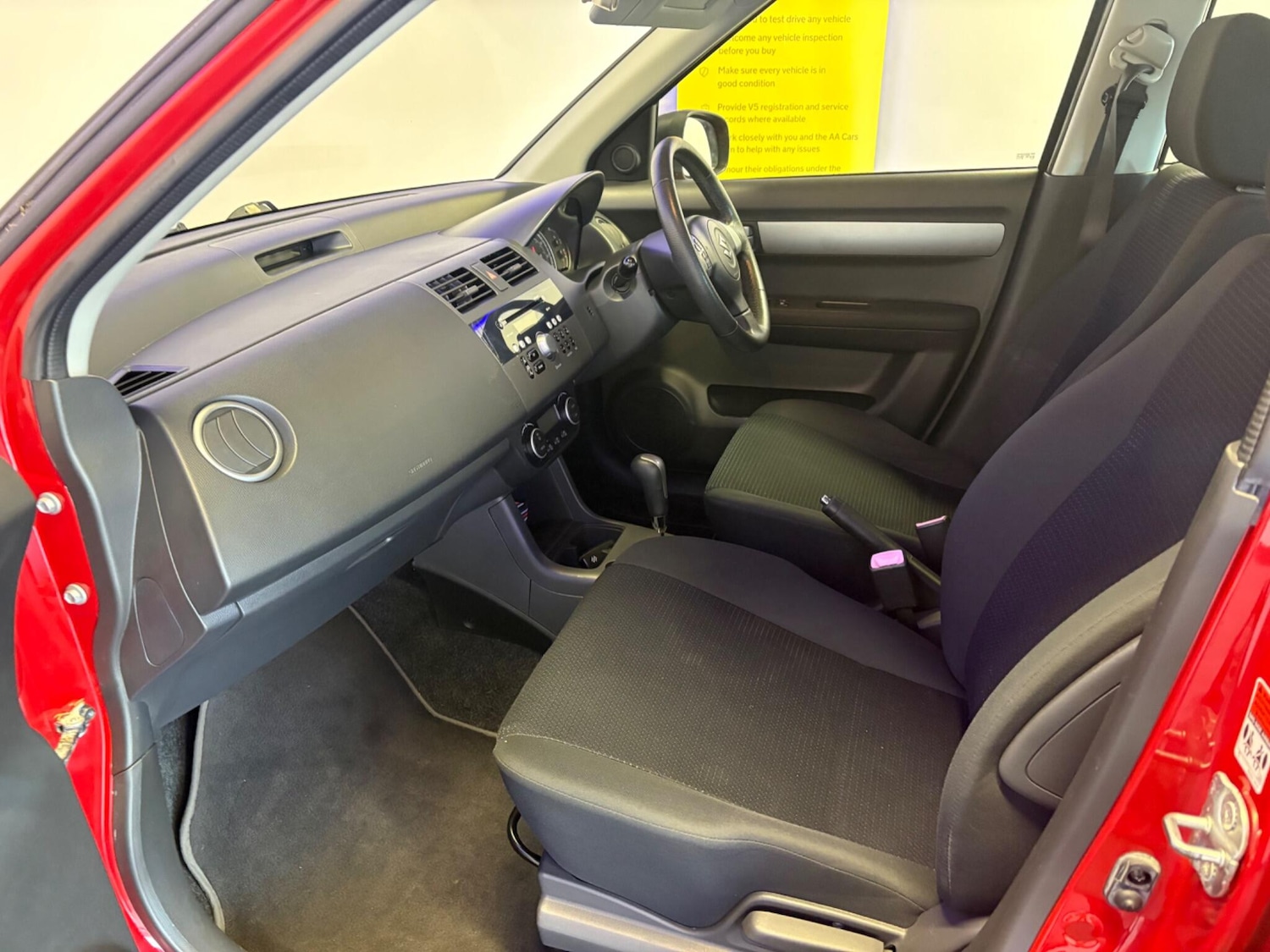 Used Suzuki Swift 2010 for sale - 77882958: Photo 15