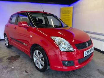 Used Suzuki Swift 2010 for sale - 77882958: Photo