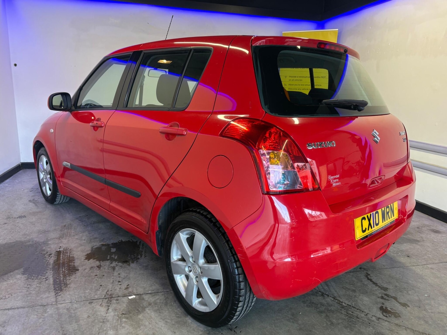 Used Suzuki Swift 2010 for sale - 77882958: Photo 9