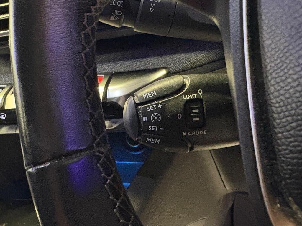 Used Peugeot 3008 2017 for sale - 77029137: Photo 24