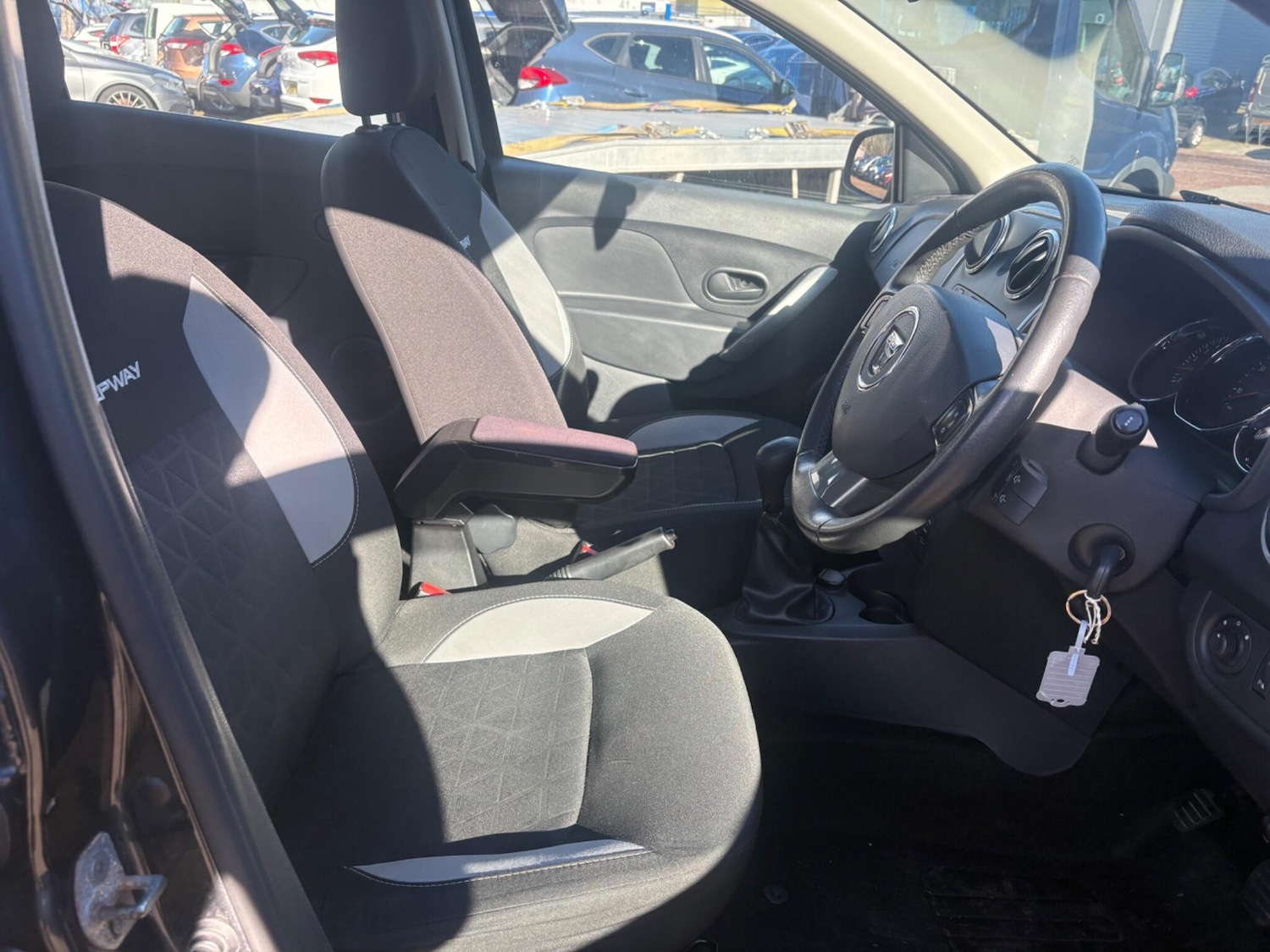 Used Dacia Sandero Stepway for sale - 77695924: Photo 8