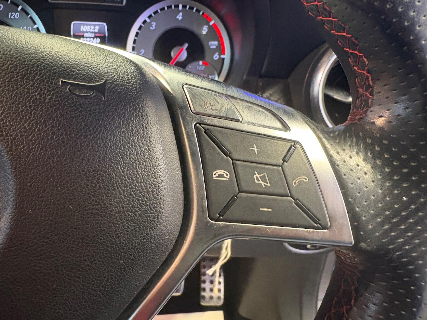 Used Mercedes-Benz A-Class 2014 for sale - 77305529: Photo 17