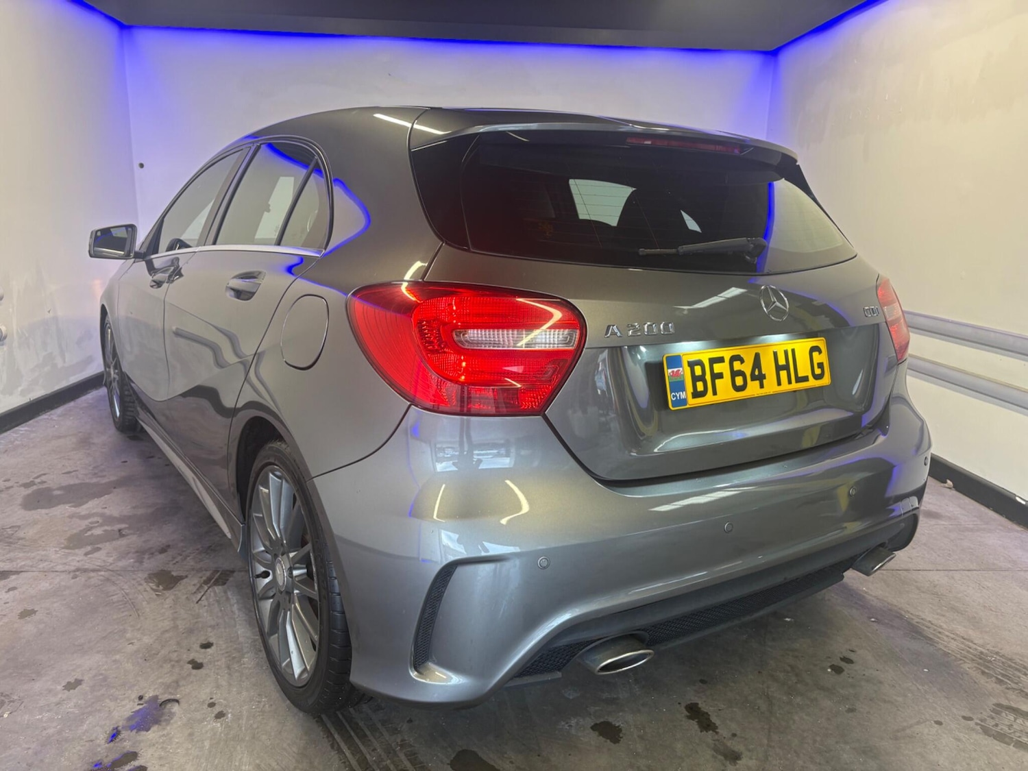 Used Mercedes-Benz A-Class 2014 for sale - 77305529: Photo 8